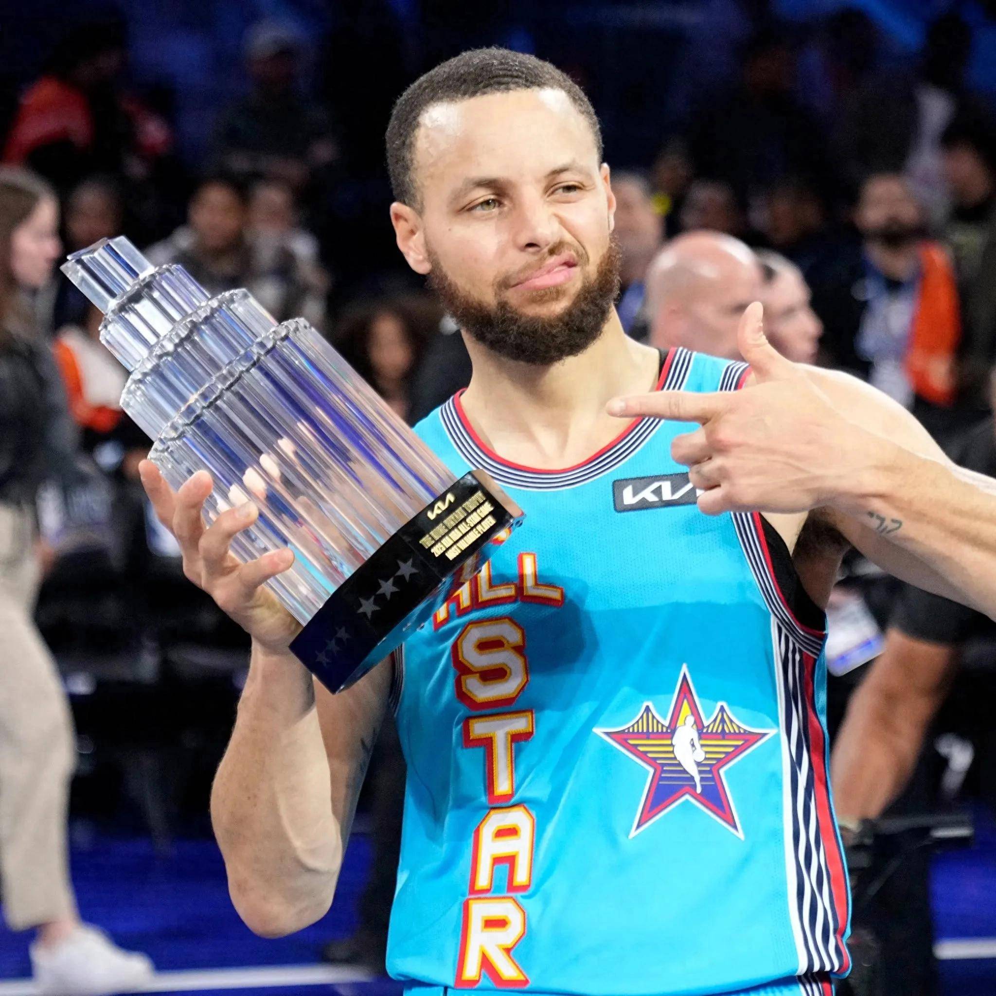 教练更换是 教练更换是