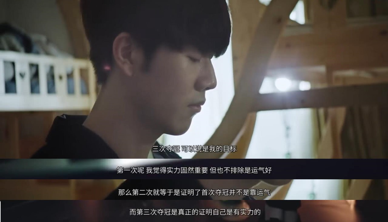 尤为突出 尤为突出