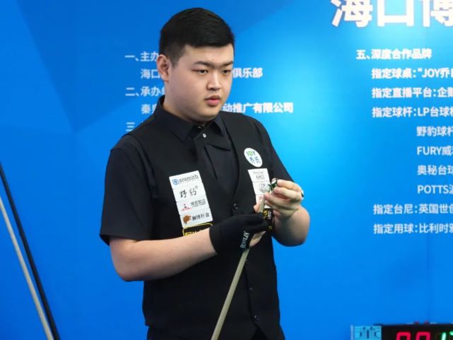 在比赛中展 在比赛中展